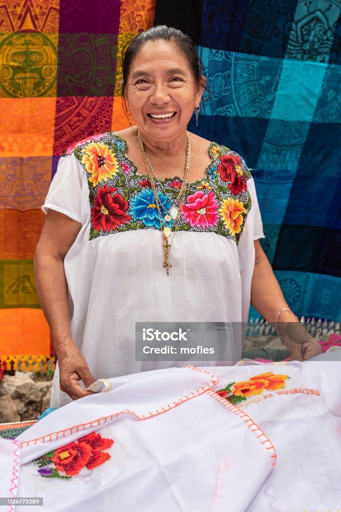 Tailor specializing in embroidery clothing